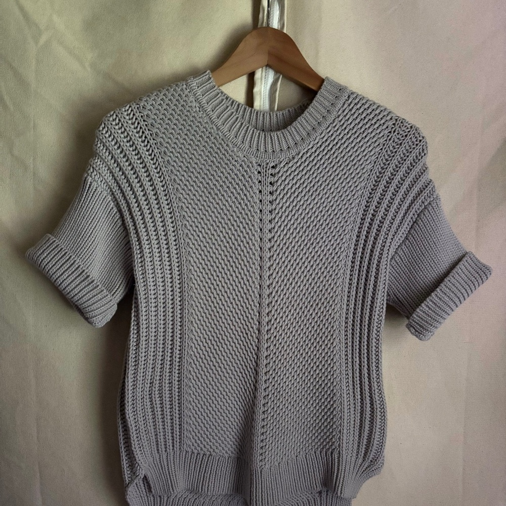 Women's Banana Republic Short Sleeve Sweater XS Gray